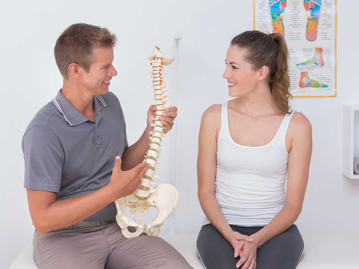 Iniezione epidurale vs infiltrazione paravertebrale per ernia del disco