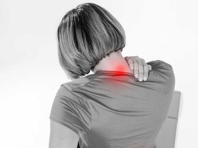 Ernia cervicale trattata con ozonoterapia nello studio medico di Milano